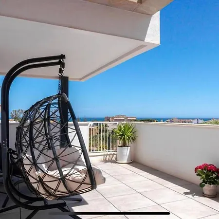 New In - Perfect For Golfers And Families! Apartment