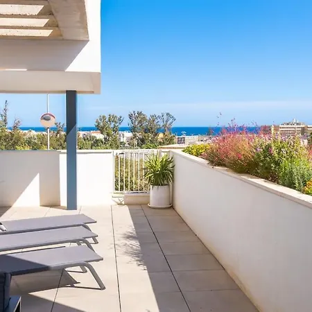 New In - Perfect For Golfers And Families! Appartement *